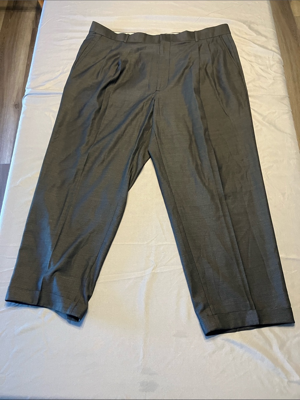 Men's Dress Pants in Dark Charcoal